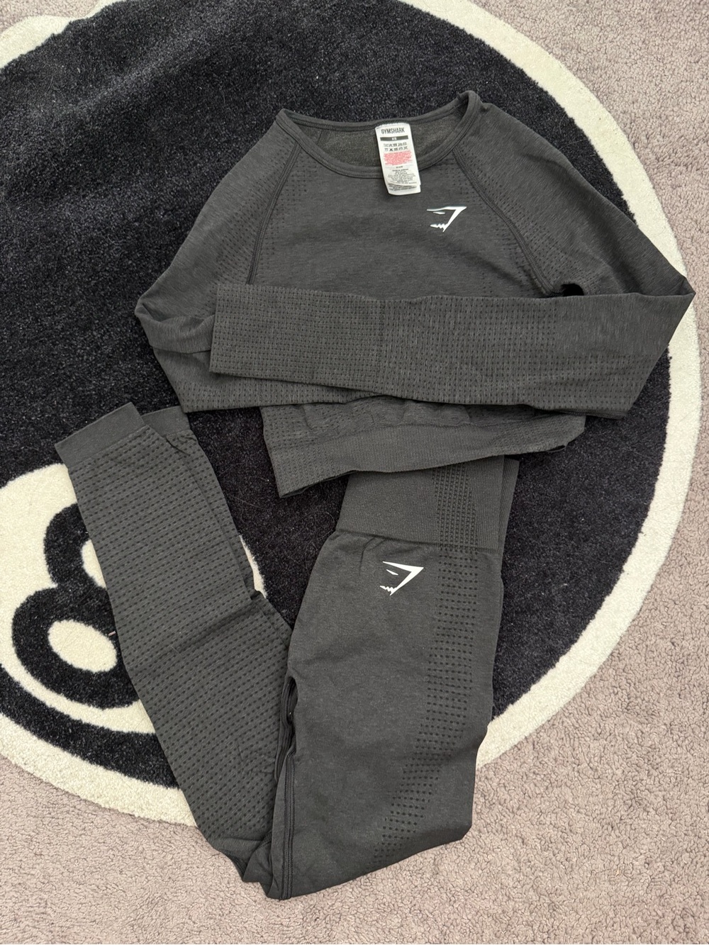 Gymshark Black Seamless Long-Sleeve and leggings Set